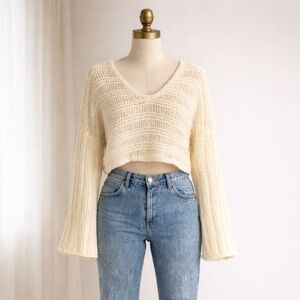 Urban Outfitters Crochet Cropped Sweater – Size Medium